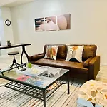 Great Location In Midtown!