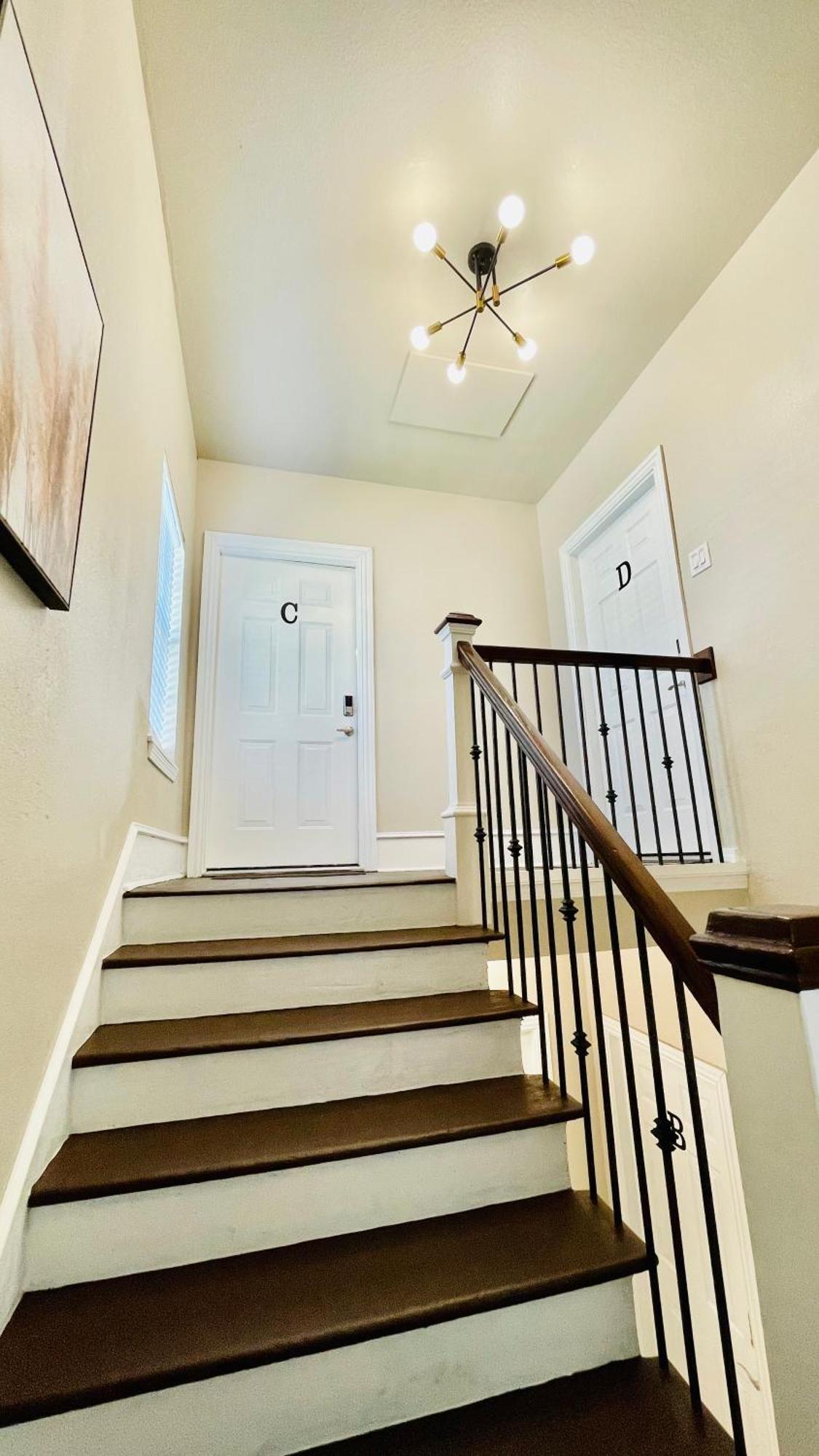 Daire Great Location In Midtown!